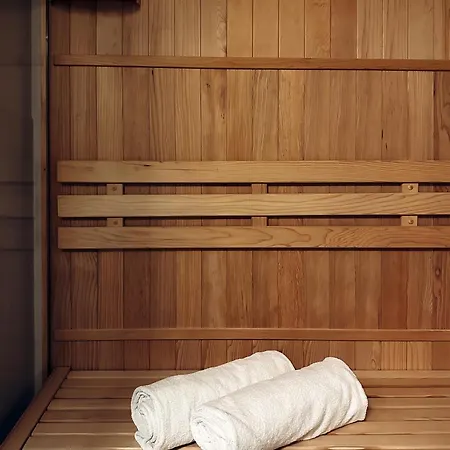 Διαμέρισμα Quiet Luxury On Florianska