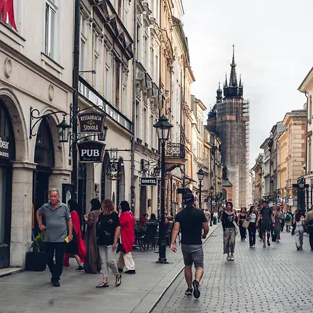 Quiet Luxury On Florianska Διαμέρισμα Krasków