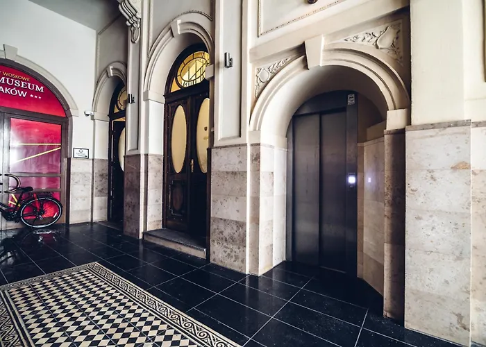 Quiet Luxury On Florianska