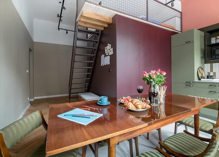 Quiet Luxury On Florianska