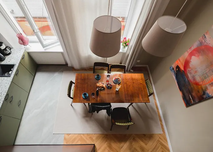 Quiet Luxury On Florianska Lägenhet *