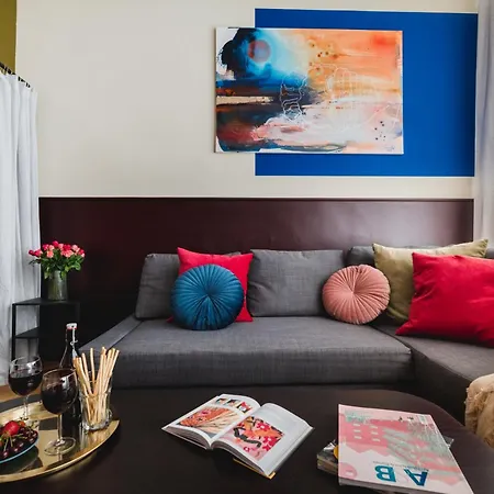 Quiet Luxury On Floriańska * Kraków