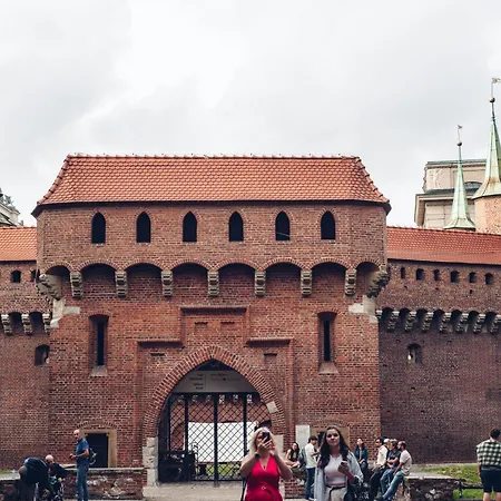 Quiet Luxury On Florianska * Cracovia